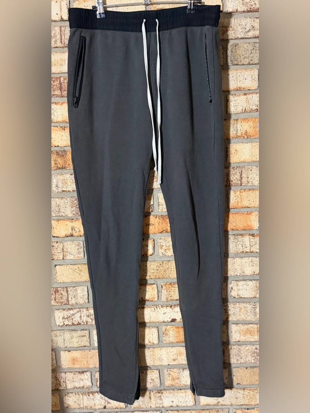 FOG Fear of God Men’s joggers L